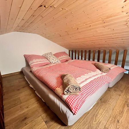 Chata Pod Houbovym Vrchem 2 Horní Planá Kültér fotó